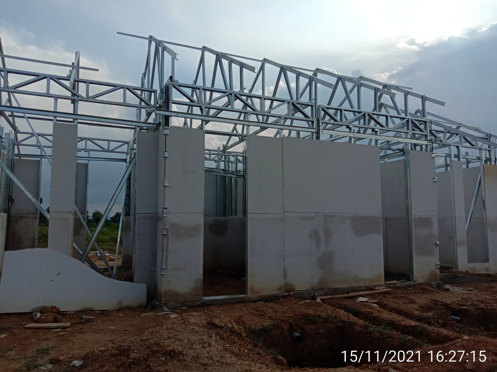 Foto pekerjaan konstruksi 4